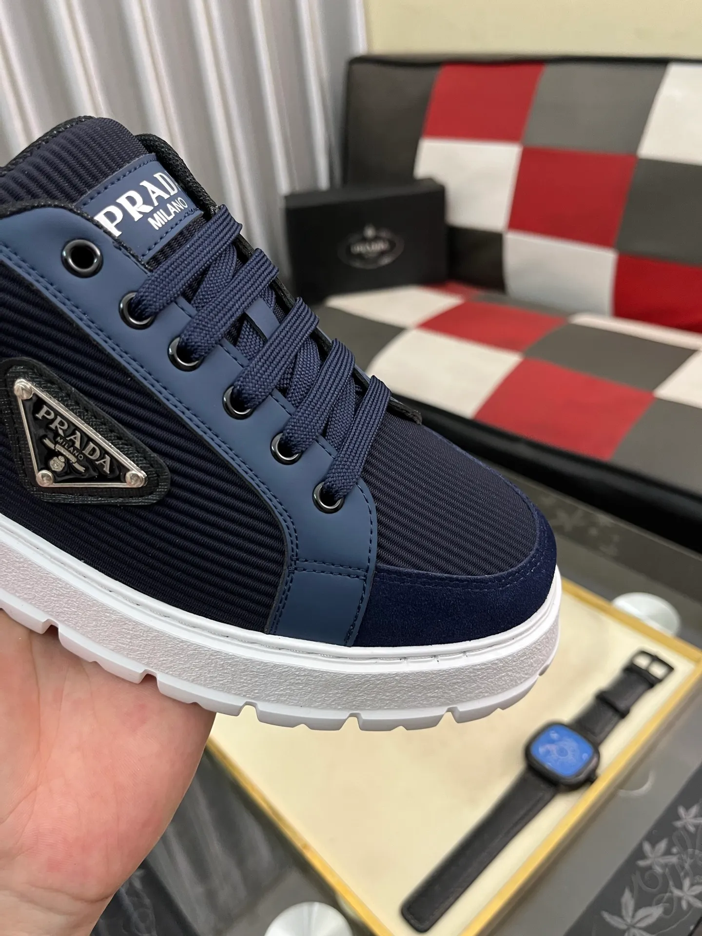 Men's Men's Shoes💰440⌚️⌚️《PRADA*》The latest and most popular casual shoes, top brand [seduce] luxury~purchasing agent, top~quality. [Strong] The upper is made of imported breathable special materials ➕ breathable feet (•) with fine workmanship. Original stylish and stylish soft rubber wear-resistant outsole, light and comfortable on the foot, size: 38-445️⃣colors available